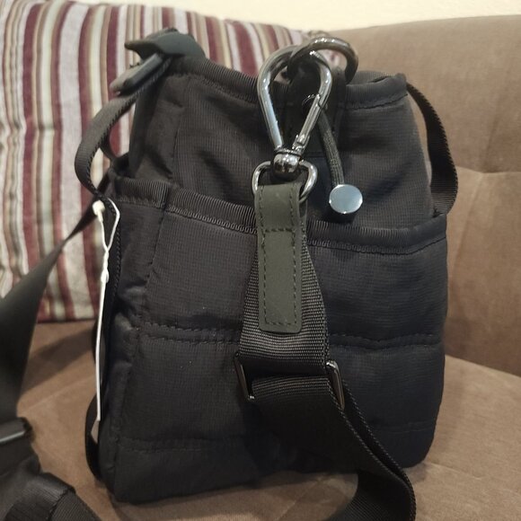 NWT LULULEMON 'Dash All Day' Bucket Bag w/Adjustable Crossbody Strap BLACK O/S - Picture 3 of 7